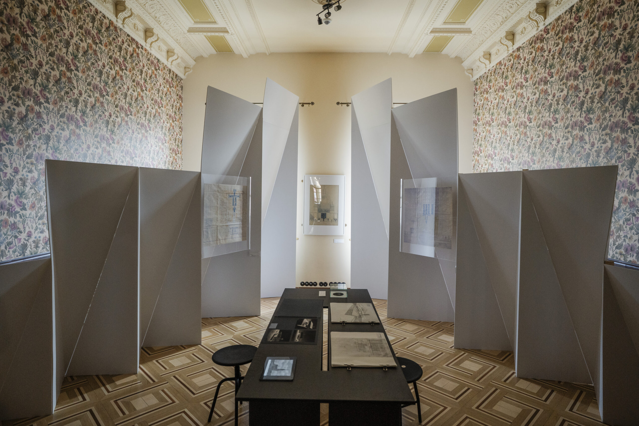 Ucząc się od Łodzi: Architektura spektaklu Józefa i Witolda Korskich
